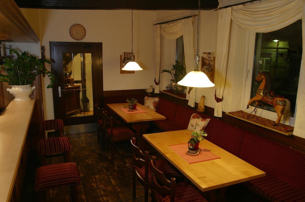 Hotel Zur Pfalz كاندل المظهر الخارجي الصورة