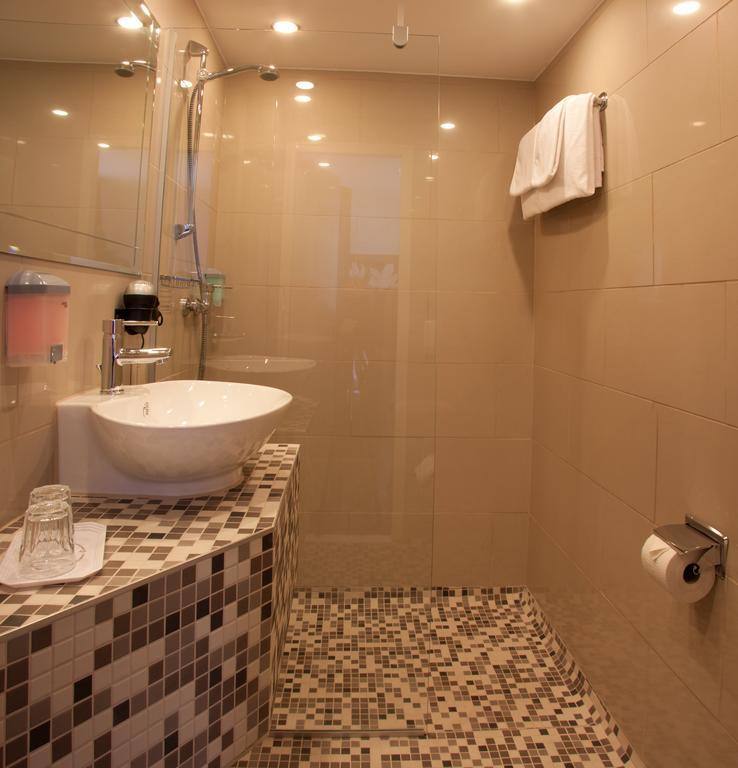 Hotel Zur Pfalz كاندل المظهر الخارجي الصورة