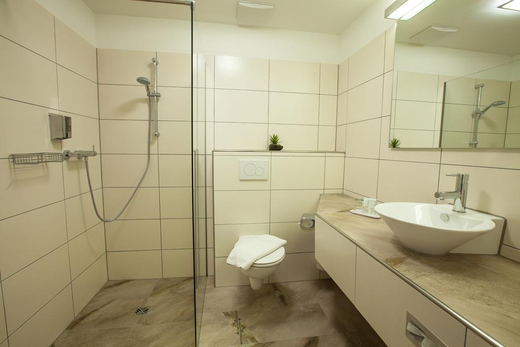 Hotel Zur Pfalz كاندل المظهر الخارجي الصورة